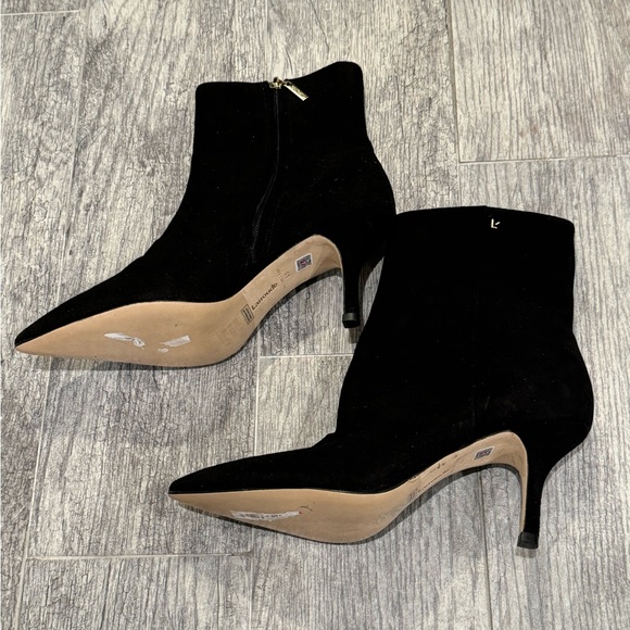NWOT Larroude black suede mini Kate boots - Picture 6 of 10